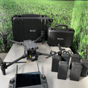 DJI Matrice 30T – Completo com base de carregamento e 6 baterias - SEMINOVO