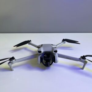DJI Mini 3 Fly More Combo sem tela – SEMINOVO