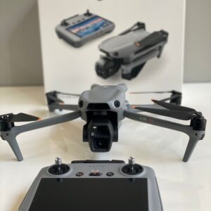 DJI AIR 3S FLY MORE COMBO COM TELA – SEMINOVO