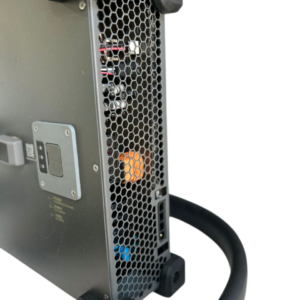 CARREGADOR DJI DE BATERIAS C12000 AGRAS T70P/T100 – SEMINOVO